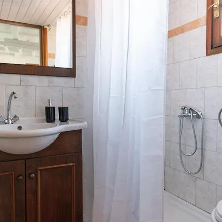 Cretan Pnoe (adults Only) *